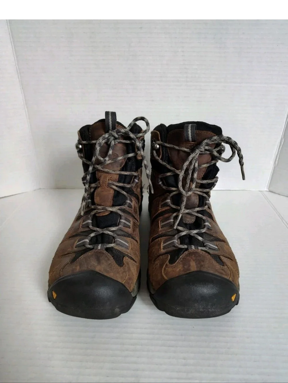 Keen Gypsum Mens 10.5 Brown Leather Hiking Boots Waterproof Mid Height Trail